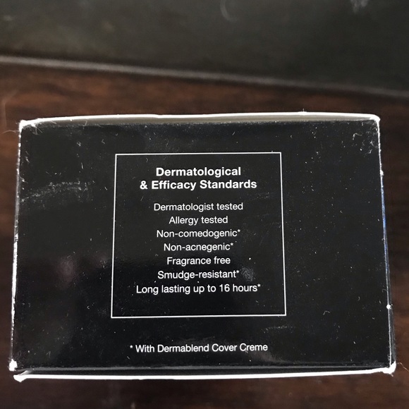 Dermablend new in box setting powder original - Picture 3 of 6